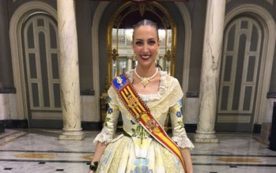 Manteletas Raquel Alario – Fallera Mayor de Valencia